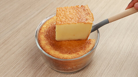 In less than 5 minutes you prepare this super creamy and delicious cake!