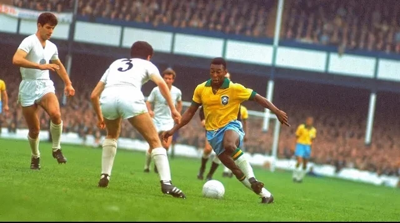 Pele -Top 10 Impossible Goals Ever.