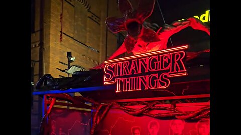 Przystanek Stranger Things [9:16]