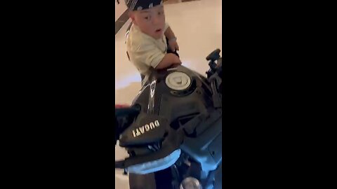 Funny guy video-30
