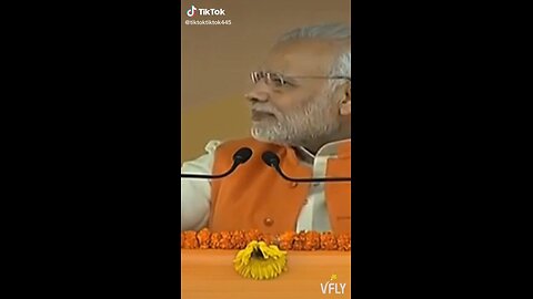 Narendra modi comedy video. hum to fakir aadmi hai jhola lekar chal padenge ji #narendramodi