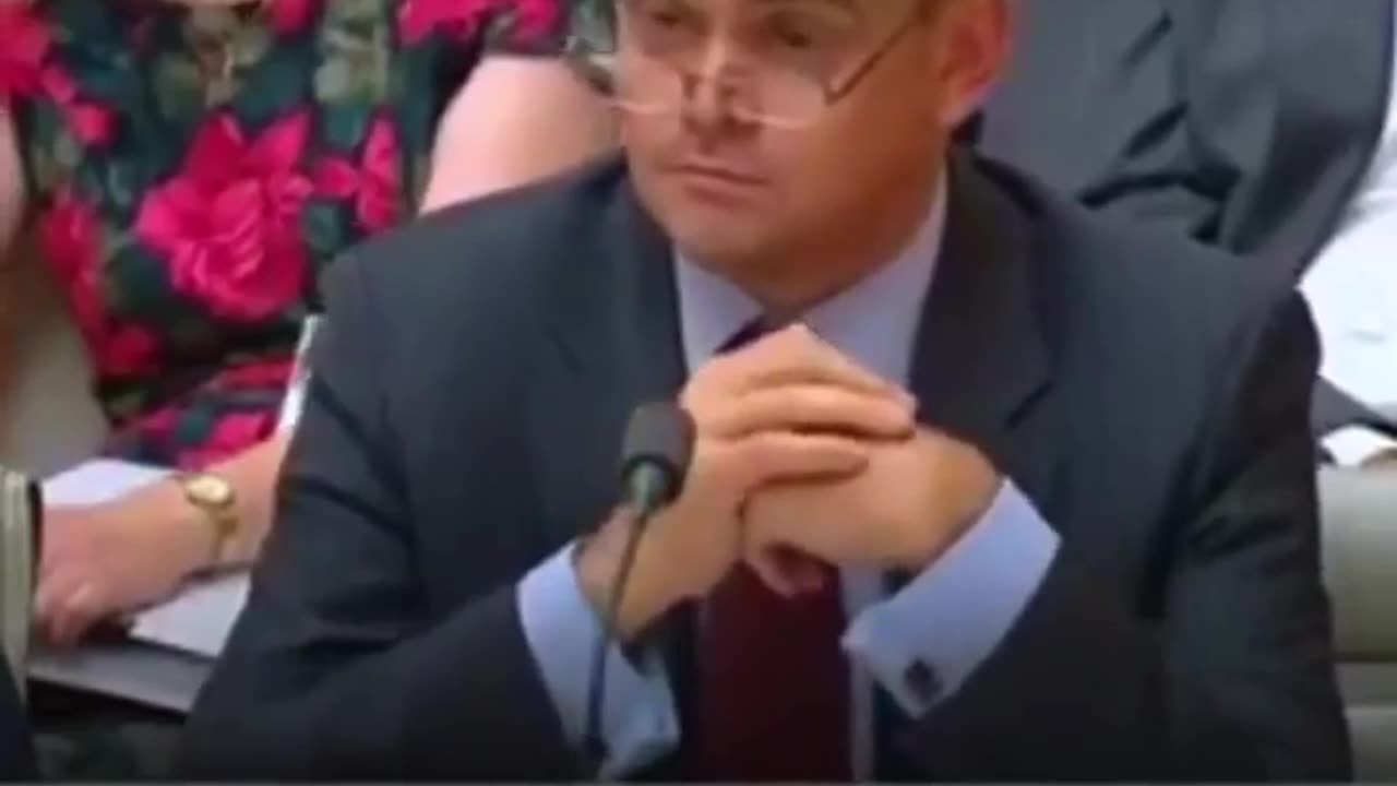 😂🧪 You Won't Believe This Hilarious Scientific Conversation! | FunFM