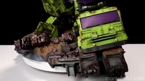 DEVASTATOR!!! I BUILT THE WORLD'S LARGEST TRANSFORMER FOR $3,000