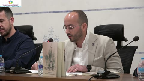 Presentación del Libro " EL PASEO DE LA CIUDAD DE MULA " por Juan Fernández del Toro