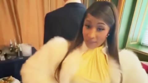 SCOTTY B DOING HIS THING!!!😎🇺🇸😂😂😂