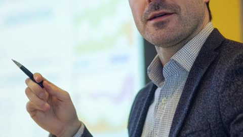 No pongas todos tus huevos en una sola fuente de ingreso.