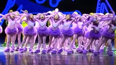 Rabbit & Turtle Dance Show In China