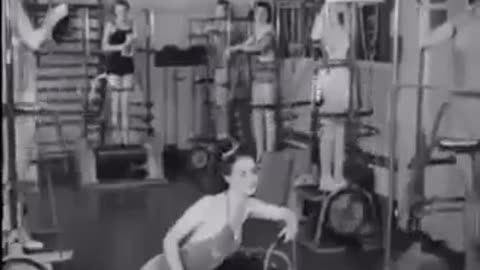 ✨🧠 Retro Women's Gym Workout Will Blow Your Mind! | FeedMyCuriosity