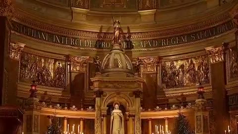 St. Stephen’s Basilica in Budapest is one of the city’s greatest treasures