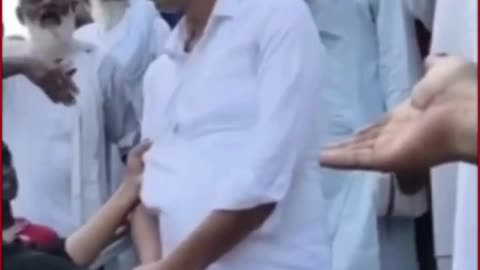 Banda Shocker: Woman Assaulted in Broad Daylight, Bystanders Record