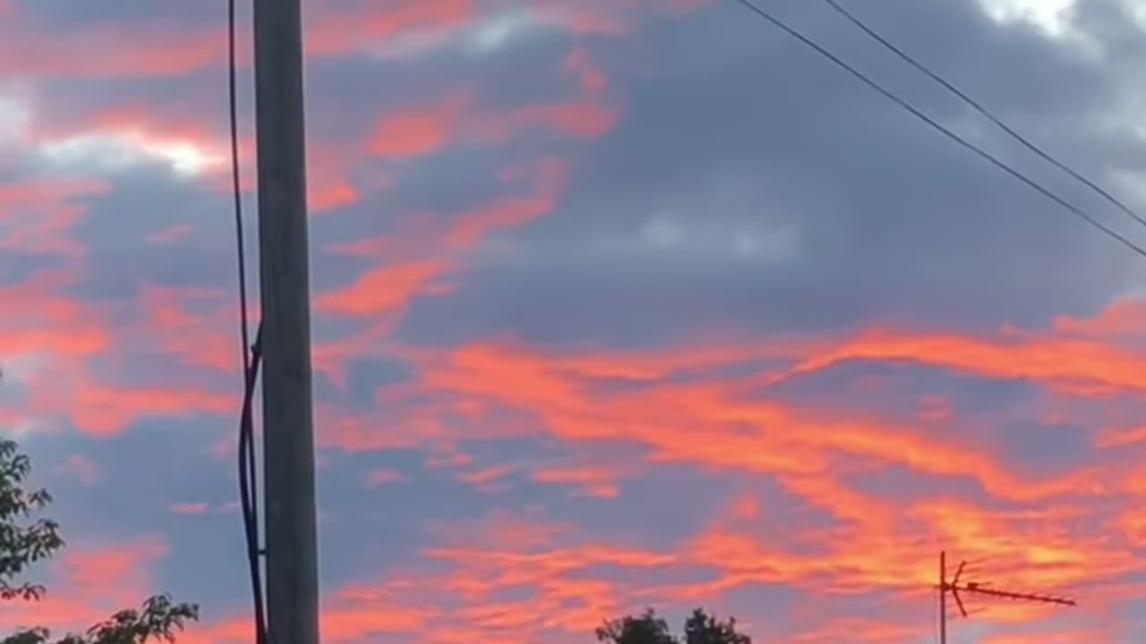 The sky looking like lava 🌋 #sweden