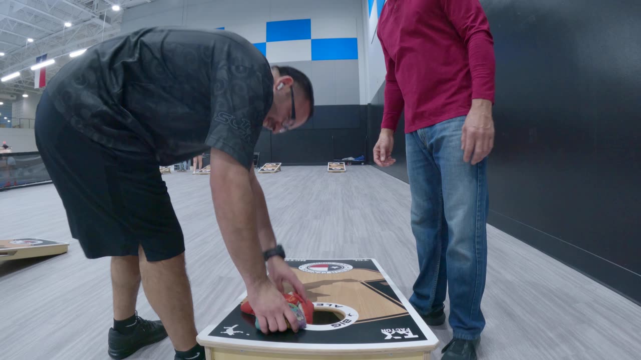 1.4.26 NCTC TCL cornhole, open singles - Match 2, nice step out collect