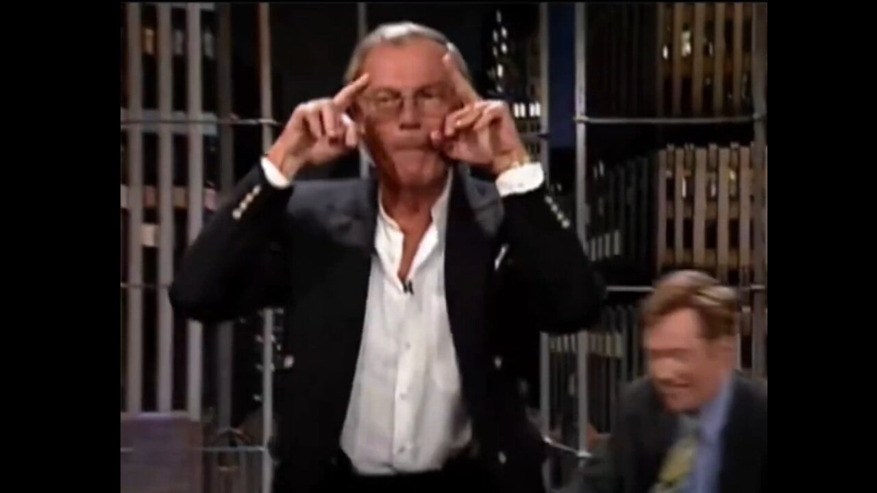 Adam West Does The Batusi on Conan #conanobrien #batman #adamwest
