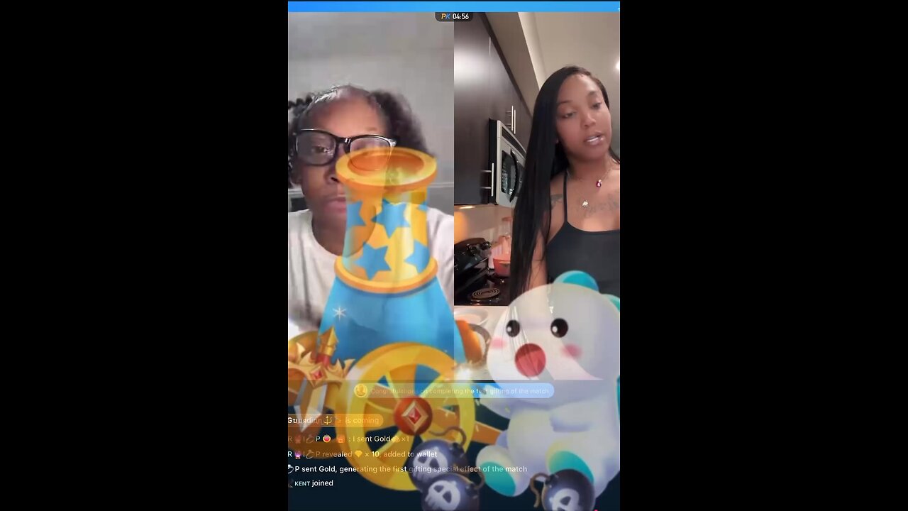 21 judging bodies with different host.Savanna is giving her leftovers to the homeless.