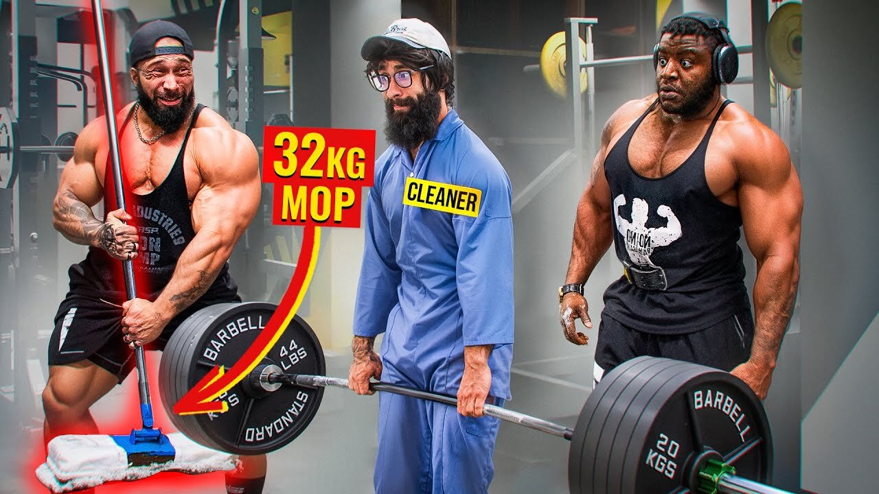 ELITE Powerlifter ANATOLY Use 32kg Mop ｜ Pretended to be a CLEANER in a GYM #37