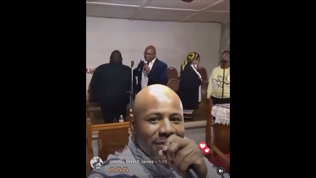 When it hits you while you’re singing - God is 🙌🏾 with pastor Crusso