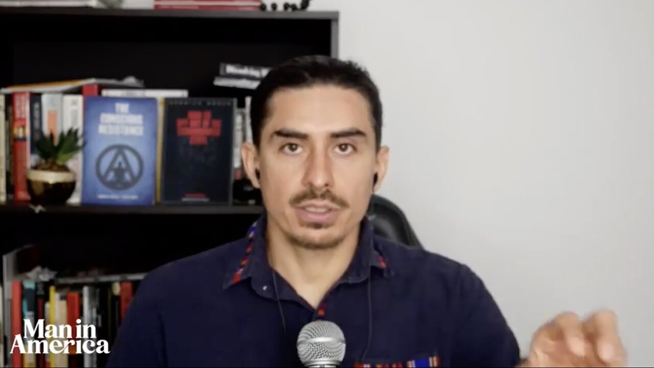 Are Trump Musk the COUNTER-ELITES w Derrick Broze