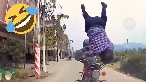 TRY NOT TO LAUGH 🤣🤣 Best Funny Videos compilation - Fails & Hilarious Moments 😂 P45