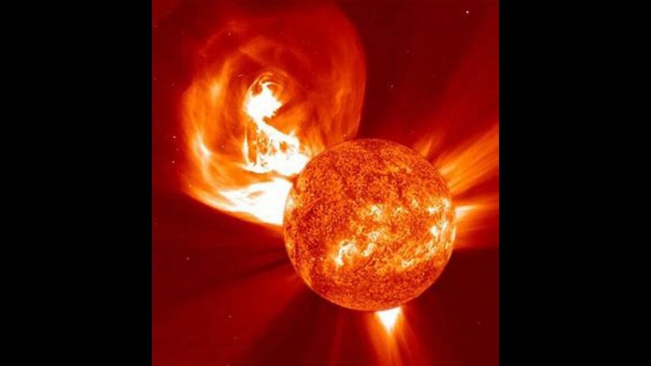 MAJOR X-CLASS CORONAL EXPLOSION HEADING OUR WAY. BRACE YOURSELVES!