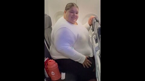 Airlines Are Considering Charging Fat-Asses By The Pound