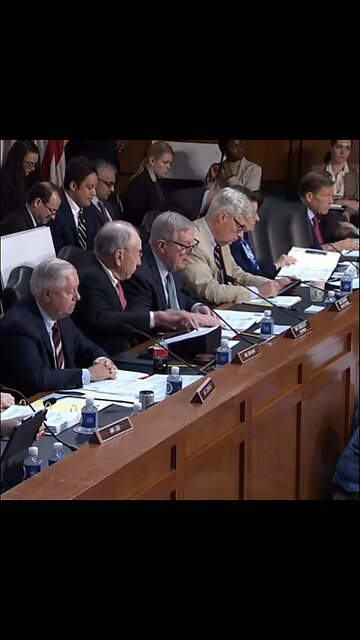 “I wish you loved Chicago as much as you hate President Trump” —AG Pam Bondi