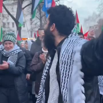 At Christmas, Berlin is overrun by Muslims shouting in Arabic in German streets.