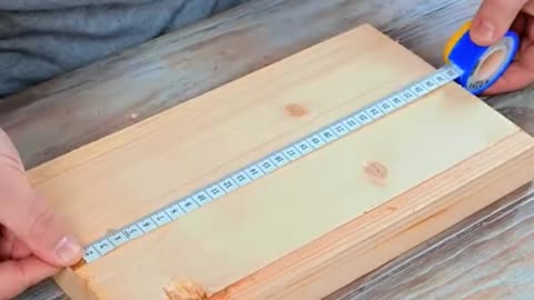 Measure and tape in one move - DIY efficiency unlocked 📏😎