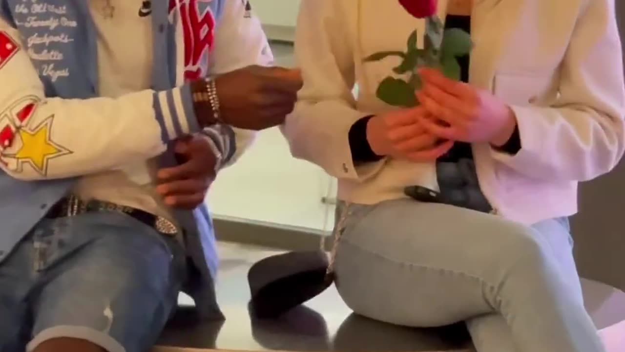 Very beautiful and sweet🥹❤️