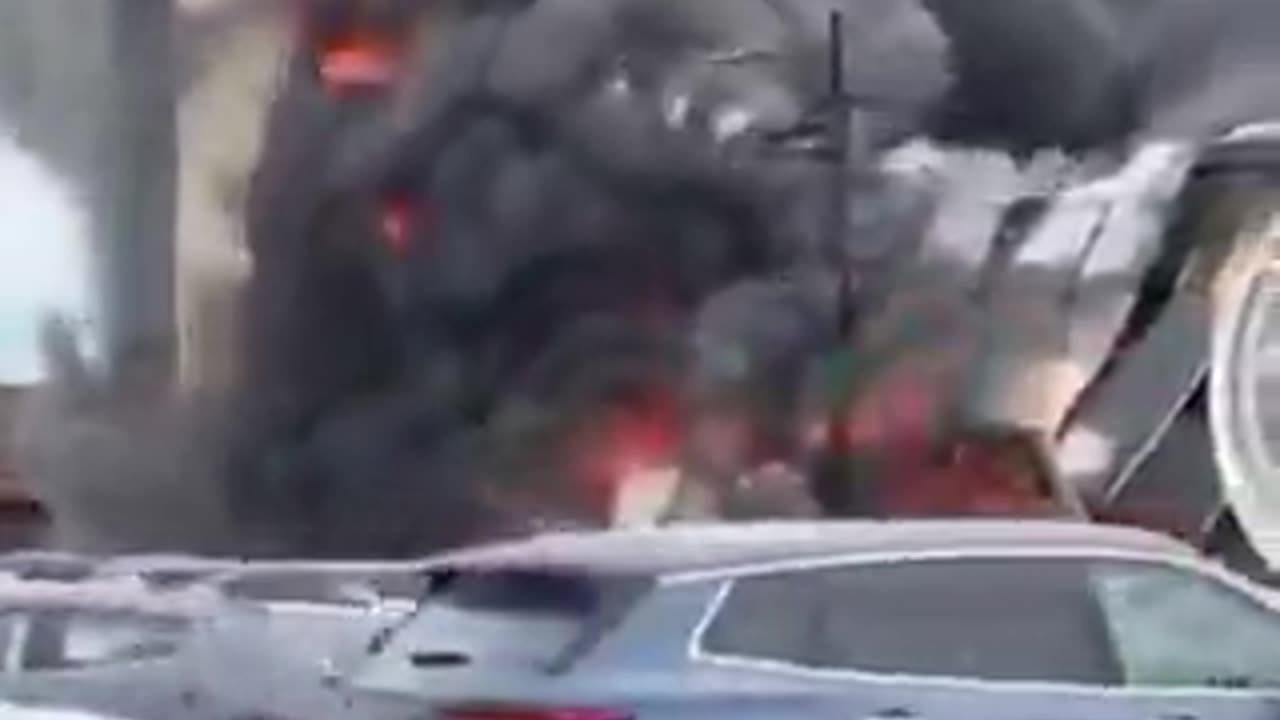 A massive blaze has broken out at the Royal Yak Casino in Culiacán, Mexico