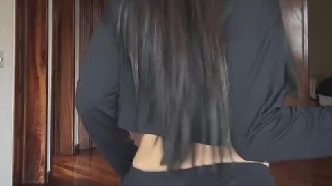 🍑 Pretty Big Booty In Black Fit 🖤