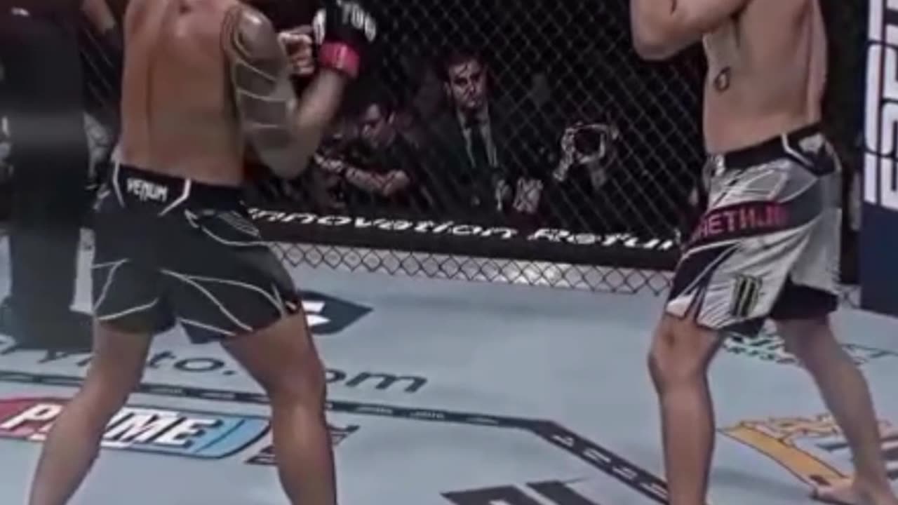 Justin Gaethje DESTROYS Dustin Poirier in Brutal Knockout | UFC Shocking Finish