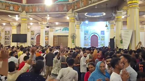 Temple kirtan at Iskcon Ahmedabad, India November 2025