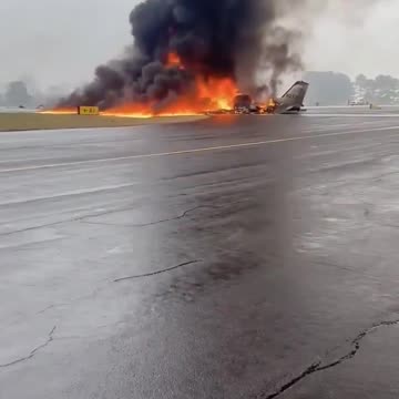 PLANE CRASH AT NORTH CAROLINA AIRPORT