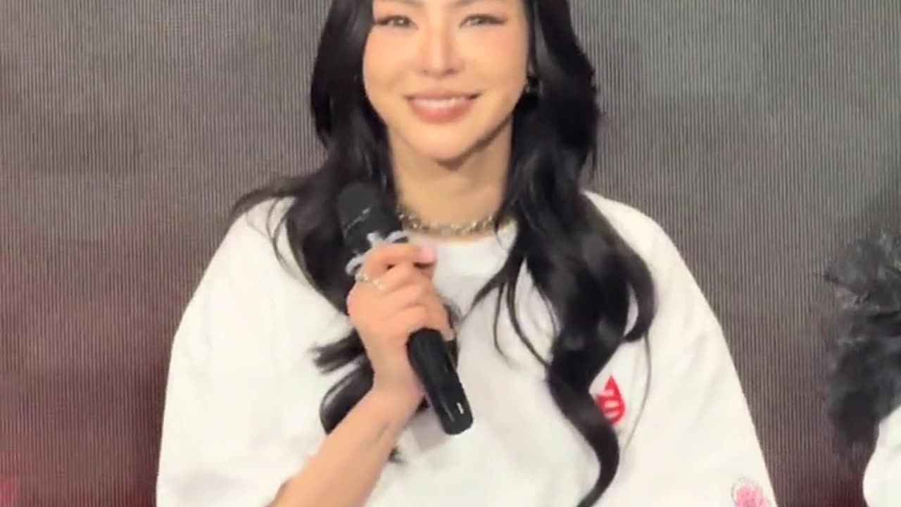 #BlankTheSeries #Faye #Yoko #FayeMalisorn #Entertainment #funny #comedy #viral #Shorts #Trend