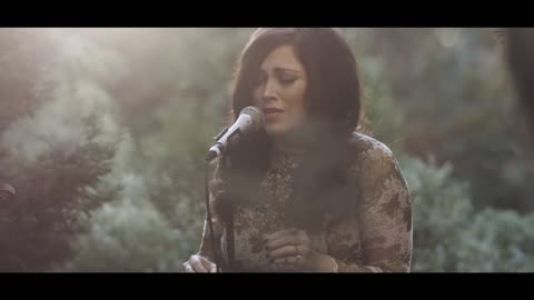 Kari Jobe - The Garden (Acoustic)