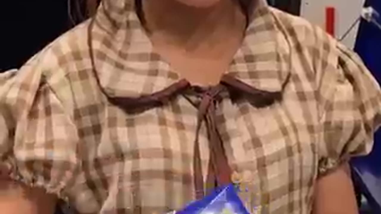 Irresistible Sticky Milk Chocolate Craze in Bangkok!