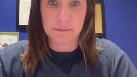 A HIGH SCHOOL TEACHER 🏫 ASKS HER STUDENTS FOR THEIR BEST CONSPIRACY THEORIES