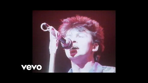 Paul Young - Love of the Common People (Official Video)