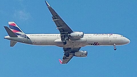Airbus A321 PT-MXN coming from Guarulhos to Fortaleza