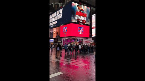 🌧️ Beautiful Rainy Night in New York City | Lights & Reflections Everywhere