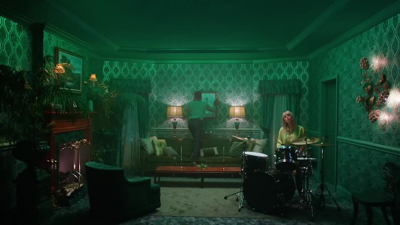 Taylor Swift - Lover (Official Music Video)