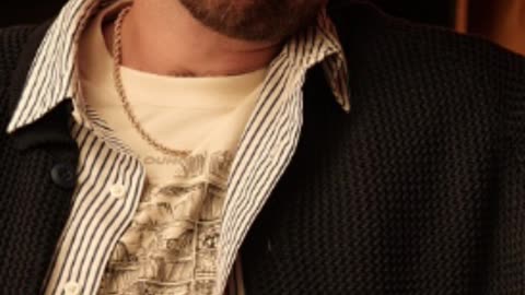 Travis Kelce's Secret Bar Stop Before Swift Dinner