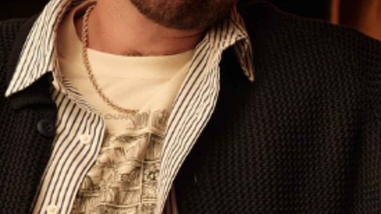 Travis Kelce's Secret Bar Stop Before Swift Dinner