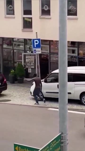 African attacks random people in France