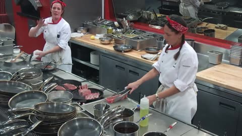 Hell's Kitchen (U.S.) Uncensored - Breakfast 911 - Full Episode (1080p)