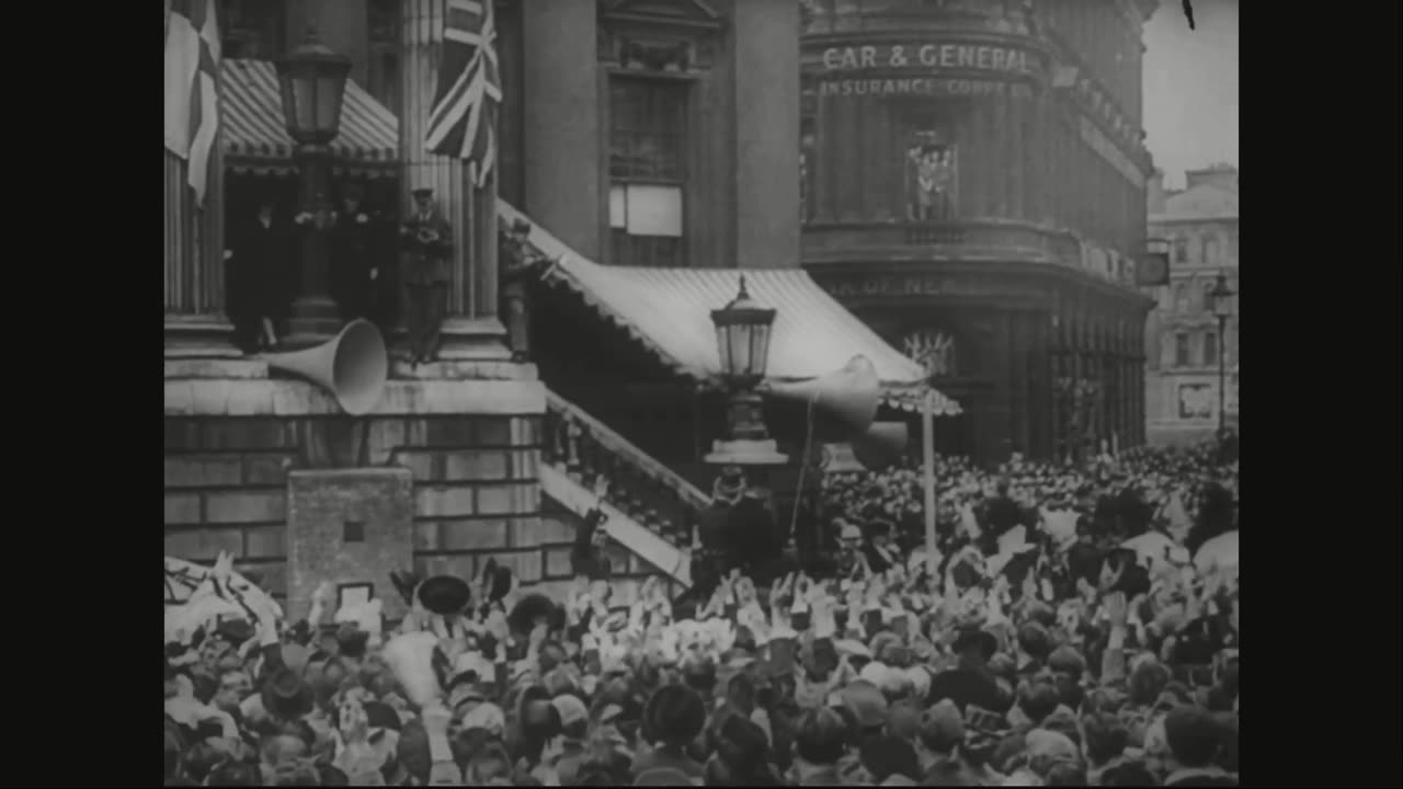 NORWAY RETURNS TO FREEDOM 1945