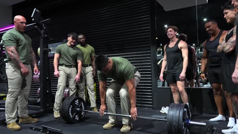 US MARINES VS FITNESS INFLUENCERS (Who is Stronger?)