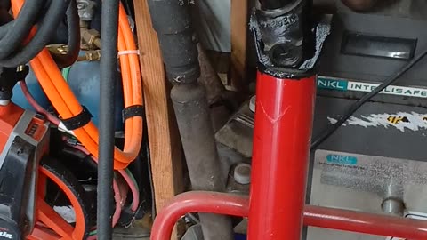 Yes, they are VENT windows