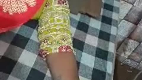 Vinod Razput Bhogpur @kismat-s2t kismat people & blogs hamari gharwali ke botal chadh rahi hai