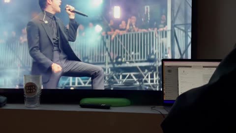 Ep. 881 "YUNGBLUD" by Patrick Henry The Batman